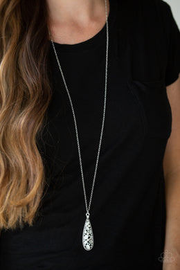 Teardrop Treasure - White - NK